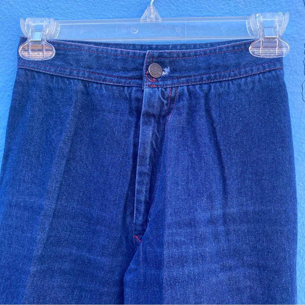 Vintage 80’s jeans, embroidered pockets, straight leg, 22” waist, XS - Picture 5 of 14